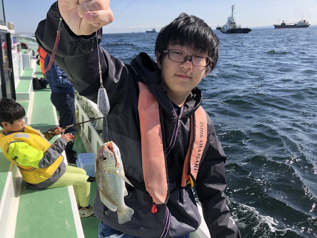 東京の屋形船 芝浦石川 横浜沖 イシモチ釣り 東京の屋形船 芝浦石川 横浜沖 イシモチ釣り