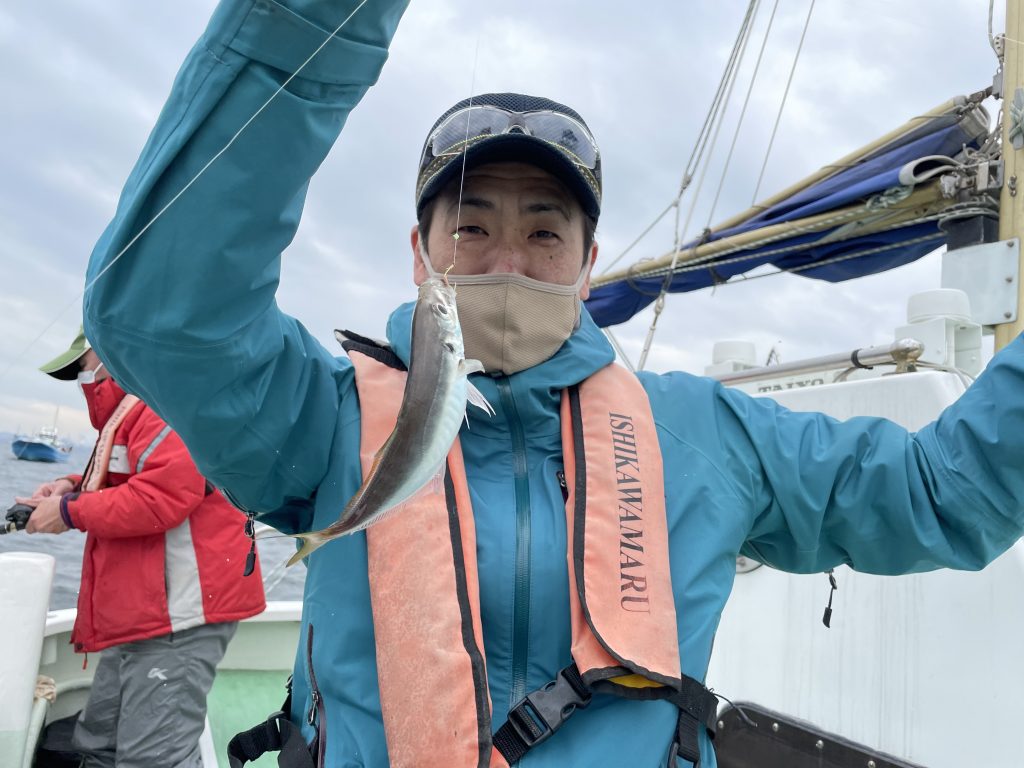 東京の屋形船 芝浦石川 木更津沖 Ltアジ釣り